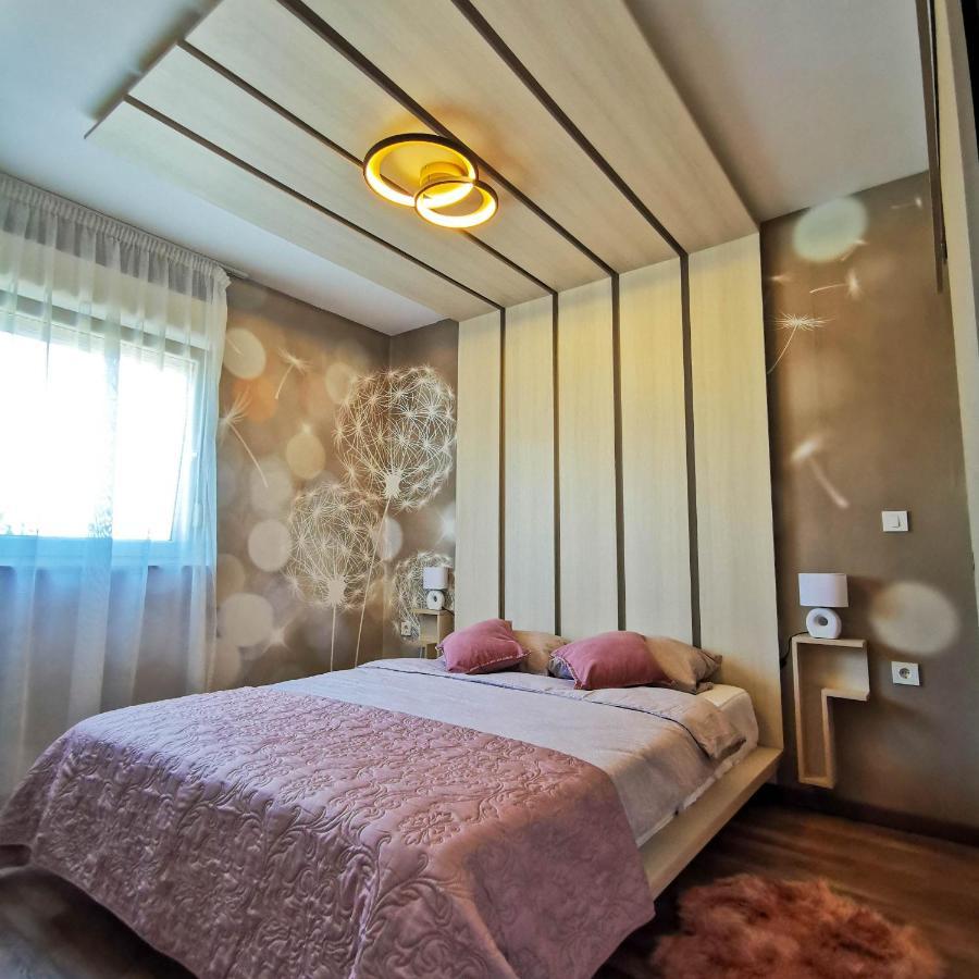 Apartment Liznjan Bagian luar foto