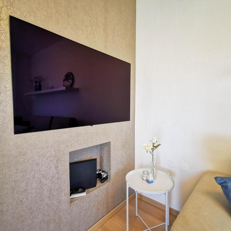 Apartment Liznjan Bagian luar foto