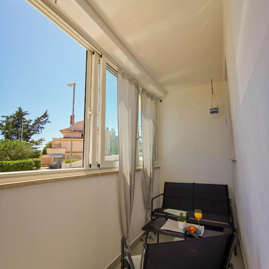Apartment Liznjan Bagian luar foto